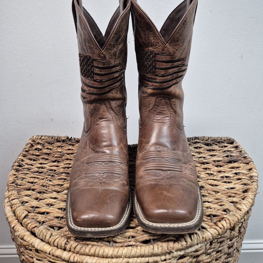 Ariat Distressed Brown Western Boots